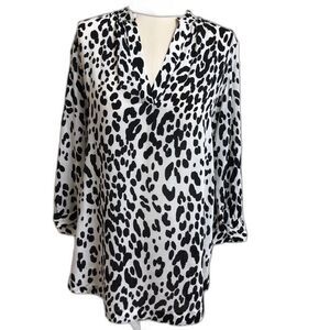L’Agence Blouse Womens XS Black White Animal Print Tunic Roll Tab Sleeve New